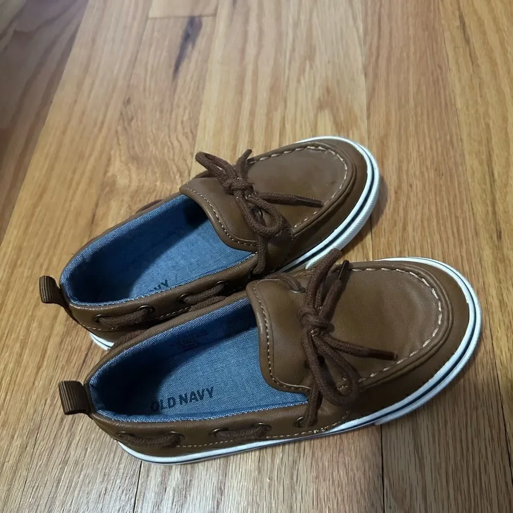 old navy | boat shoes